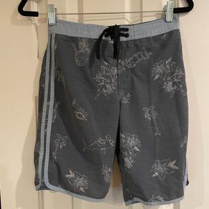 20% off today! Or make an offer! O’Neill boy’s swim trunks/board shorts size 12